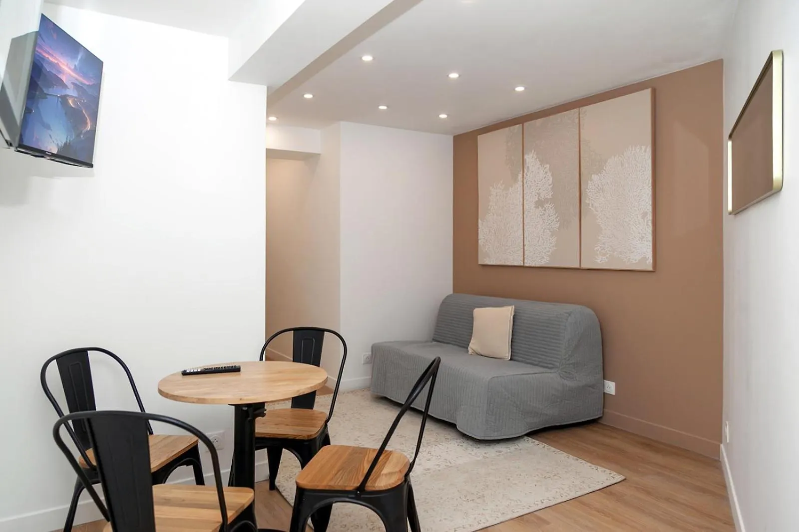 Nets Inn Apartment - Gare De Lyon París 0*,